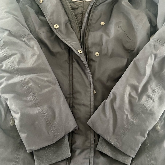 Lululemon Winter Coat Sz4 - Picture 4 of 9
